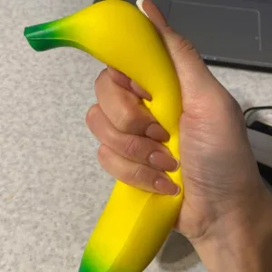 Anti-Stress-Bananenspielzeug aus Plüsch vom Kunden J***n erhalten.